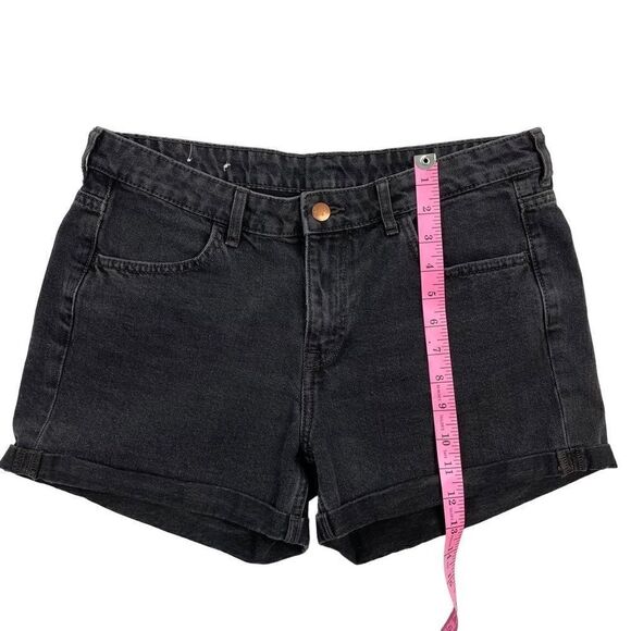 & Denim Black Denim Regular Waist Jean Shorts Women’s Size 10 - Picture 6 of 6